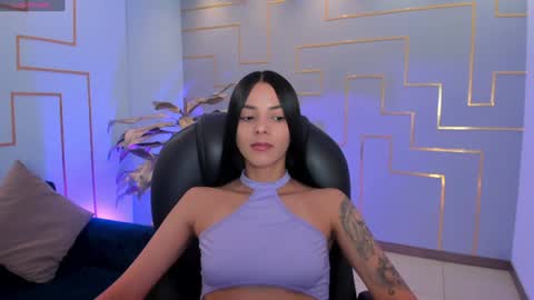 Snapshot of hannahjamesx chatting on 8, 2, 2025 HANNAH J online show from 8, 2, 2025