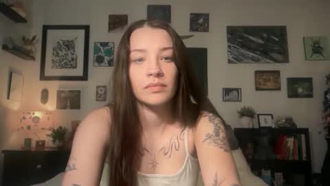 Snapshot of hannahtaylorr chatting on 3, 2, 2026 Hannah Taylor online show from 3, 2, 2026