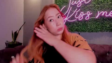 Snapshot of hannamartinn_ chatting on 22, 10, 2025 hannamartinn_ online show from 22, 10, 2025