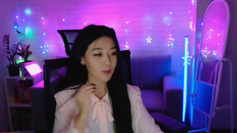 hannarosie online show from 5, 12, 2025