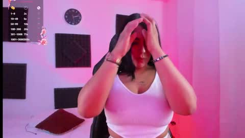 Snapshot of hannarusso chatting on 13, 9, 2025 Hanna online show from 13, 9, 2025