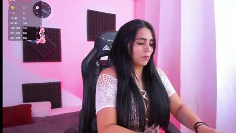 Snapshot of hannarusso chatting on 18, 9, 2025 Hanna online show from 18, 9, 2025