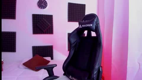 Snapshot of hannarusso chatting on 24, 9, 2025 Hanna online show from 24, 9, 2025