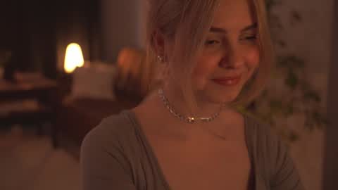 Snapshot of hannasthesia chatting on 13, 1, 2025 Hanna online show from 13, 1, 2025