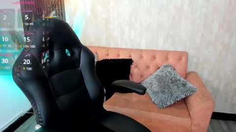 Snapshot of hannawells_ chatting on 21, 11, 2025 Hanna online show from 21, 11, 2025