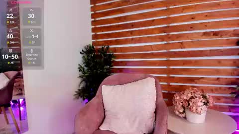 Snapshot of hannawilliams_ chatting on 13, 6, 2026 Hanna Williams online show from 13, 6, 2026