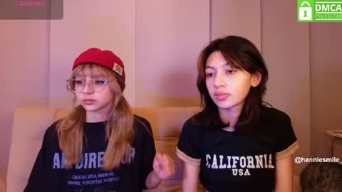 Snapshot of hanniesmile_ chatting on 30, 7, 2026 Hannie online show from 30, 7, 2026