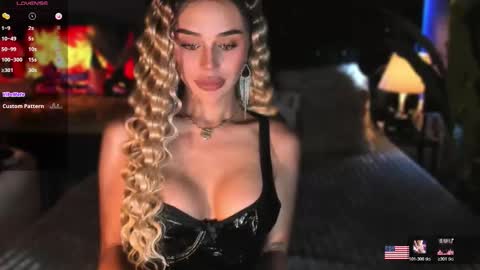 hanny113826 online show from 14, 11, 2025