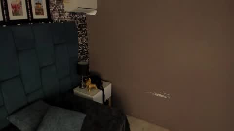 Snapshot of hanny_bliss chatting on 14, 12, 2025 Hanny online show from 14, 12, 2025