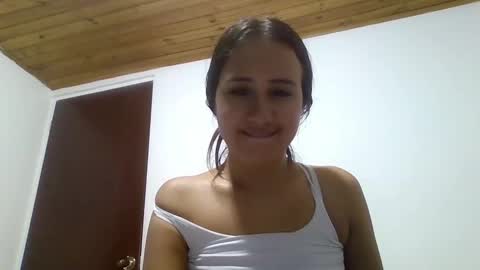 Snapshot of hanny_kail chatting on 17, 1, 2025 hanny online show from 17, 1, 2025