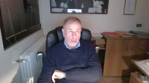 Snapshot of hanscooper chatting on 4, 12, 2025 hanscooper online show from 4, 12, 2025