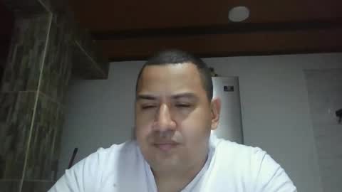 Snapshot of hansel_3 chatting on 2, 5, 2026 Andrs Cortes online show from 2, 5, 2026