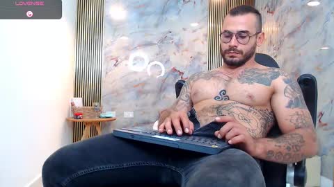 hanz_col online show from 1, 1, 2025