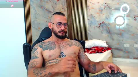 hanz_col online show from 4, 3, 2025