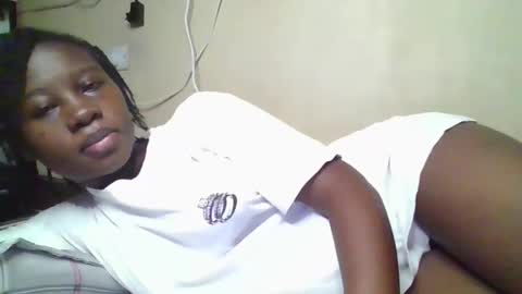 happy_dimple online show from 18, 9, 2025