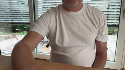 Snapshot of happybugger chatting on 7, 6, 2026 Cum for you online show from 7, 6, 2026
