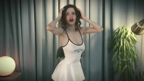 Evy  online show from 16, 4, 2026