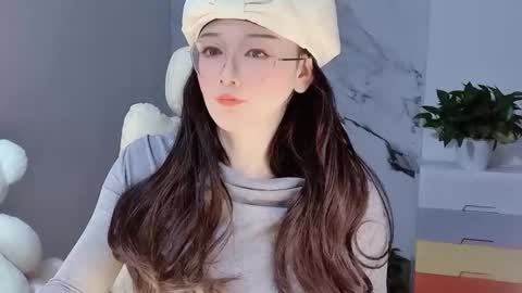 Snapshot of happysweetie168 chatting on 9, 12, 2024 Daisy online show from 9, 12, 2024