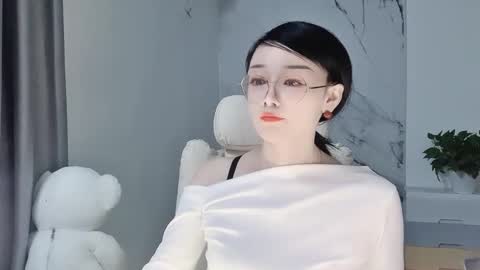 Snapshot of happysweetie168 chatting on 11, 3, 2025 Daisy online show from 11, 3, 2025