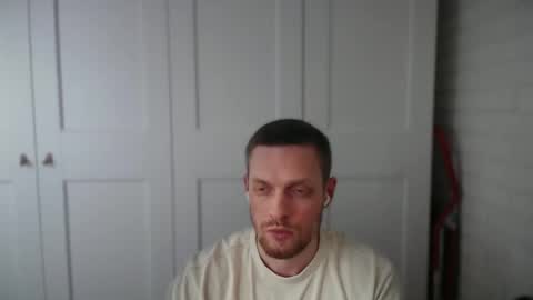 happyvelvetpaw online show from 8, 4, 2026