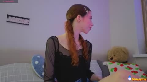 Snapshot of happyvivy chatting on 7, 10, 2025 Vivy online show from 7, 10, 2025