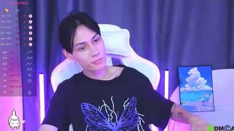 Mark online show from 28, 10, 2025