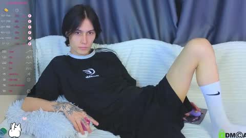 Mark online show from 13, 4, 2026