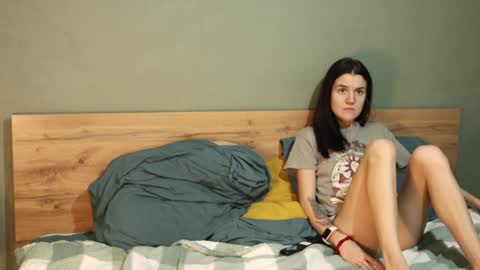 Emily and David online show from 4, 12, 2024