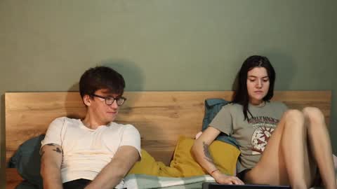 Emily and David online show from 20, 12, 2024