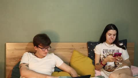 Emily and David online show from 25, 12, 2024