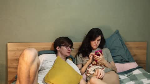 Emily and David online show from 29, 12, 2024