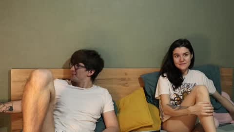 Emily and David online show from 3, 1, 2025