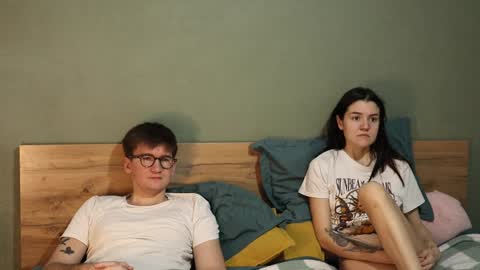 Emily and David online show from 22, 1, 2025