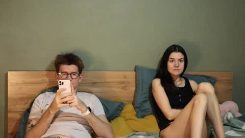 Emily and David online show from 28, 1, 2025