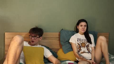 Emily and David online show from 6, 2, 2025