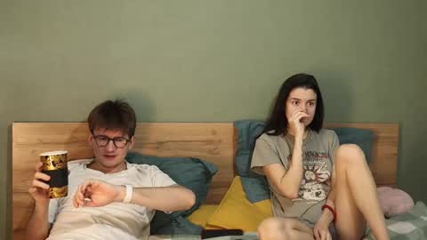 Emily and David online show from 9, 2, 2025