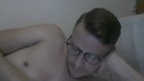 Snapshot of hardboylovemilfmoom chatting on 6, 7, 2026 hardboylovemilfmoom online show from 6, 7, 2026