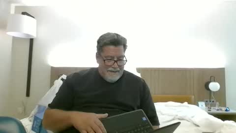 Snapshot of hardfreak4you chatting on 4, 11, 2025 hardfreak4you online show from 4, 11, 2025