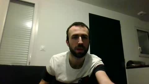 Snapshot of hardmika chatting on 13, 2, 2025 Mika online show from 13, 2, 2025