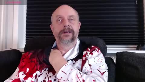 Snapshot of hardmrlazy chatting on 24, 12, 2024 MrLazy online show from 24, 12, 2024