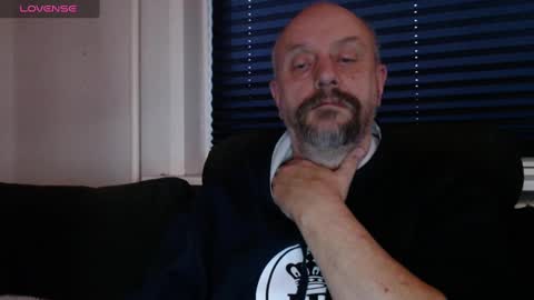 Snapshot of hardmrlazy chatting on 25, 12, 2024 MrLazy online show from 25, 12, 2024