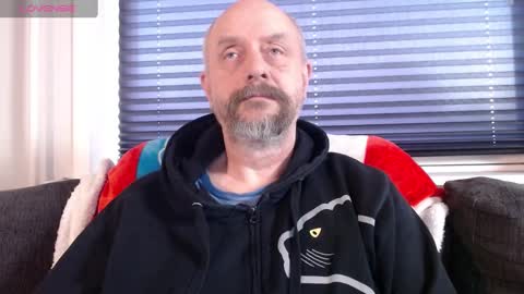 Snapshot of hardmrlazy chatting on 3, 1, 2025 MrLazy online show from 3, 1, 2025