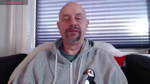 Snapshot of hardmrlazy chatting on 7, 1, 2025 MrLazy online show from 7, 1, 2025