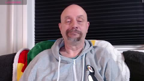 Snapshot of hardmrlazy chatting on 7, 1, 2025 MrLazy online show from 7, 1, 2025