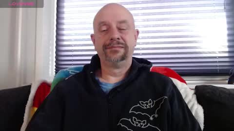 Snapshot of hardmrlazy chatting on 8, 1, 2025 MrLazy online show from 8, 1, 2025