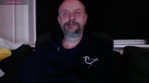 Snapshot of hardmrlazy chatting on 27, 1, 2025 MrLazy online show from 27, 1, 2025