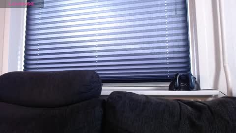 Snapshot of hardmrlazy chatting on 1, 2, 2025 MrLazy online show from 1, 2, 2025