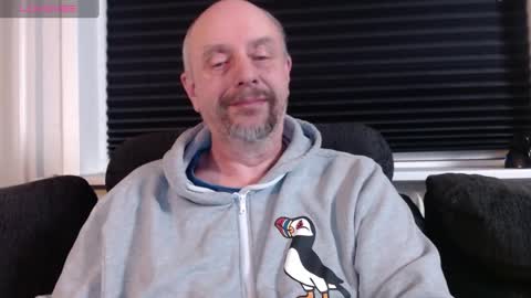 Snapshot of hardmrlazy chatting on 11, 2, 2025 MrLazy online show from 11, 2, 2025