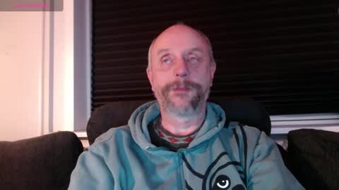 Snapshot of hardmrlazy chatting on 24, 2, 2025 MrLazy online show from 24, 2, 2025