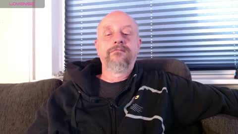 Snapshot of hardmrlazy chatting on 15, 9, 2025 MrLazy online show from 15, 9, 2025